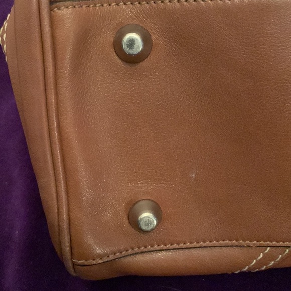 Coach EUC handbag, dark camel colour - Picture 5 of 16